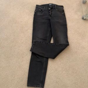 Women’s high rise black jeans. Never been worn